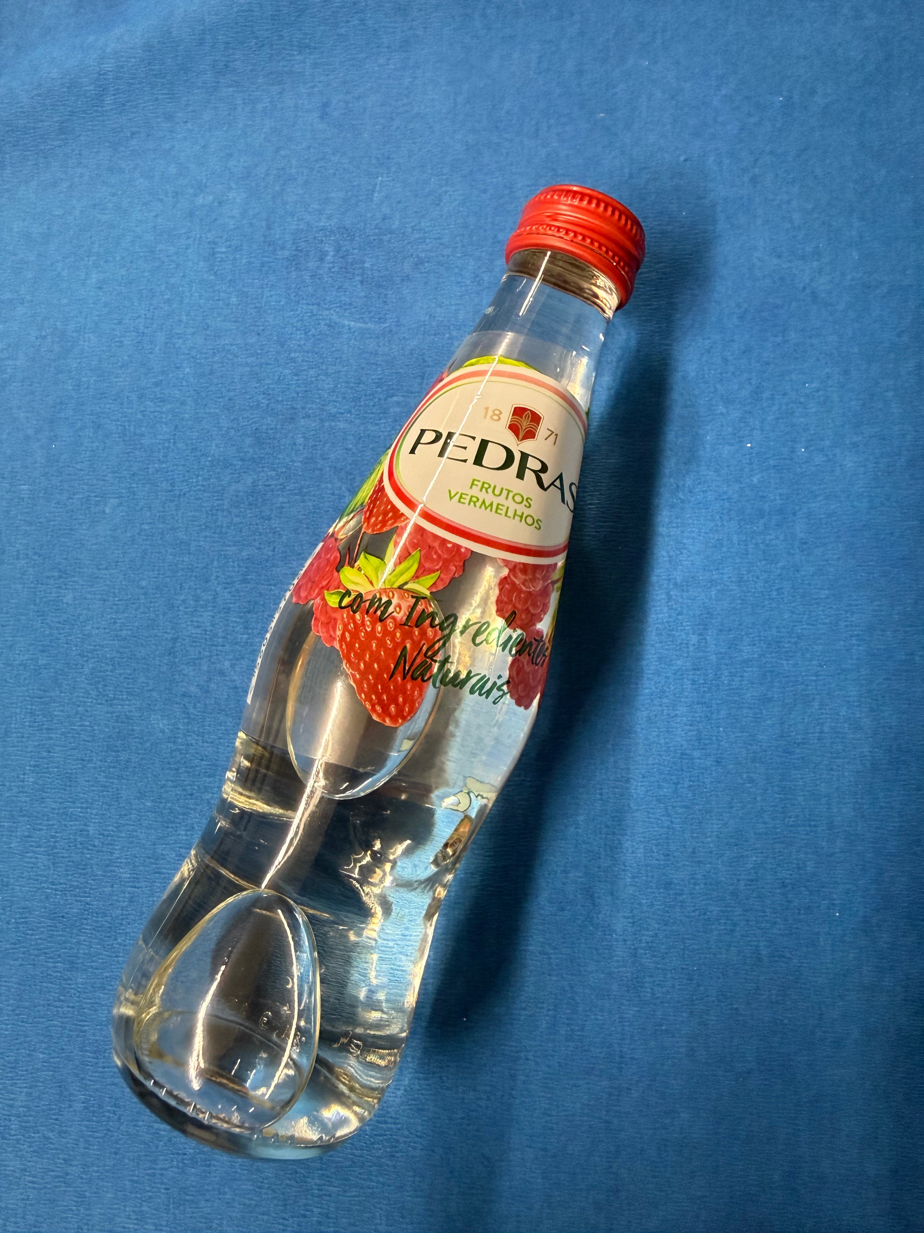 Wasser Pedras Erdbeer